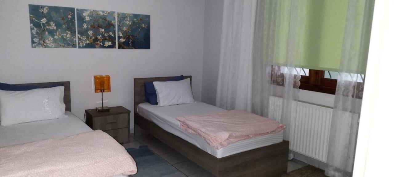 Virginia Apartment Thessaloniki Exterior photo